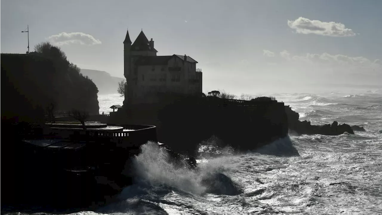 La Cour d'Appel de Bordeaux Ordonne la Débaptisation du Quartier 'La Négresse' à Biarritz