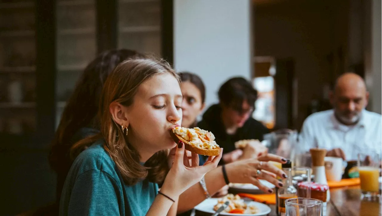 Neuroni Specializzati nel Tronco Encefàlico: La Chiave per Smettere di Mangiare