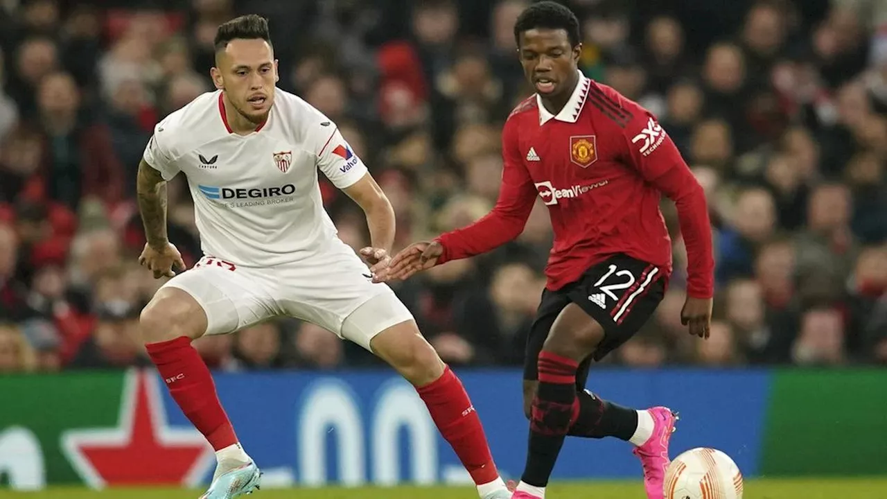 Manchester United Minjamkan Tyrell Malacia ke PSV Eindhoven