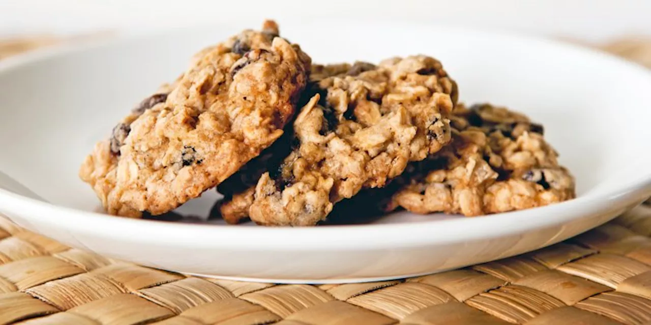 These 3-Ingredient Breakfast Cookies Can Help Restore Collagen & Taste Delicious