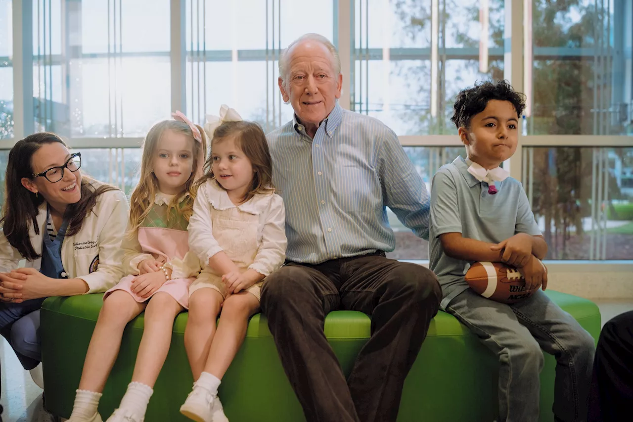 Archie Manning calls New Orleans children's hospital naming 'our family's finest hour' -