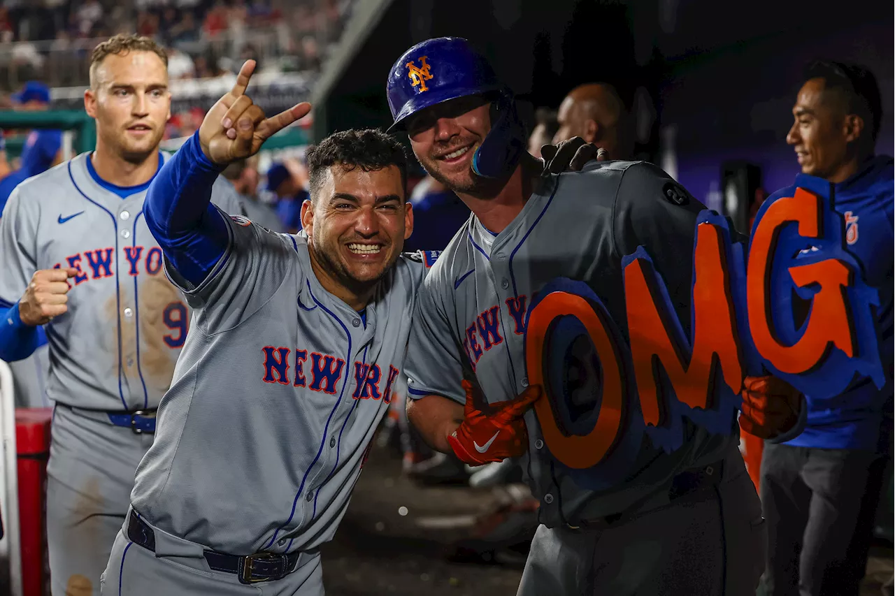 Mets Predicted to Re-Sign Pete Alonso Plus 1 More Beloved All-Star Before Opening Day