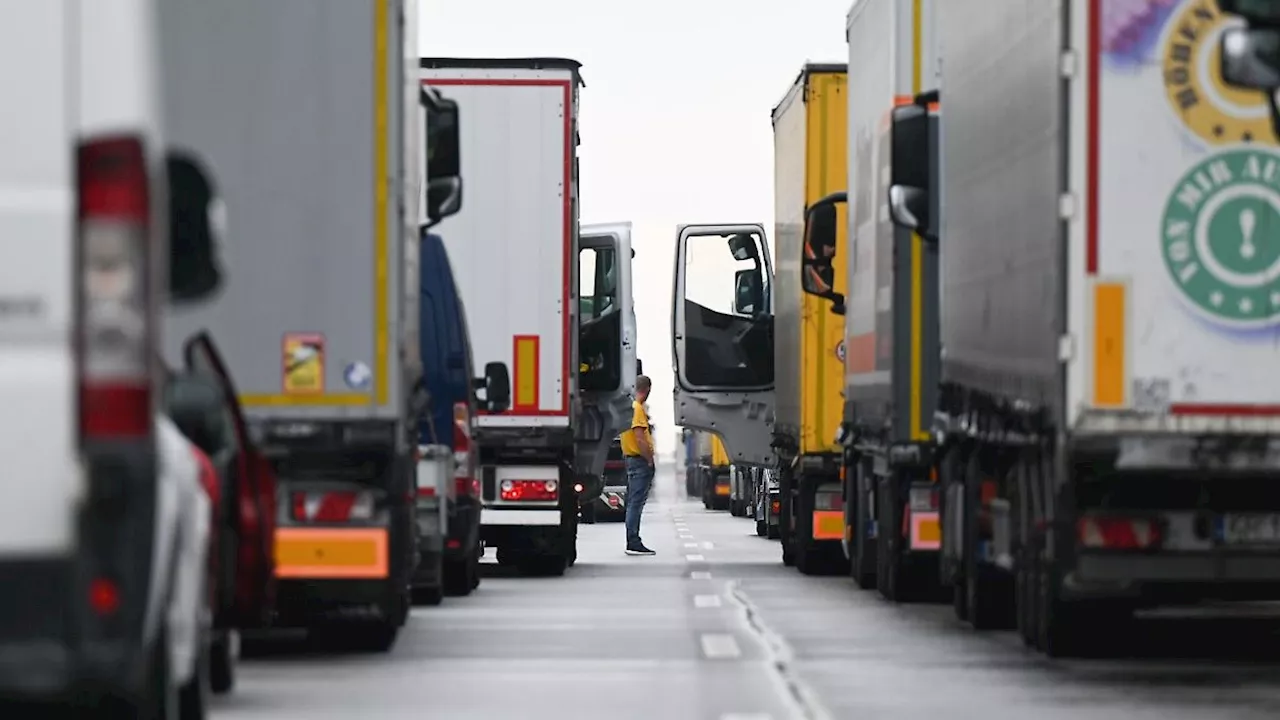 Sachsen: 18.000 Staus auf Sachsens Autobahnen im Jahr 2024