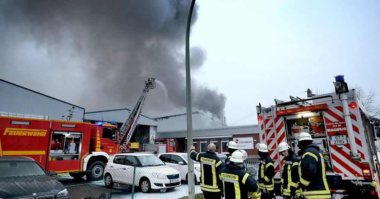 Großbrand bei Kurt Schubert GmbH in Rietberg