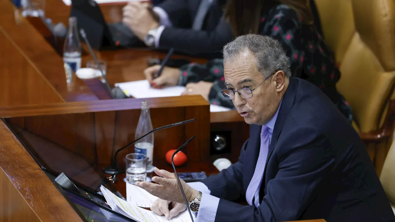 Ossorio, con el cuchillo afilado, censura al debate en la Asamblea de Madrid