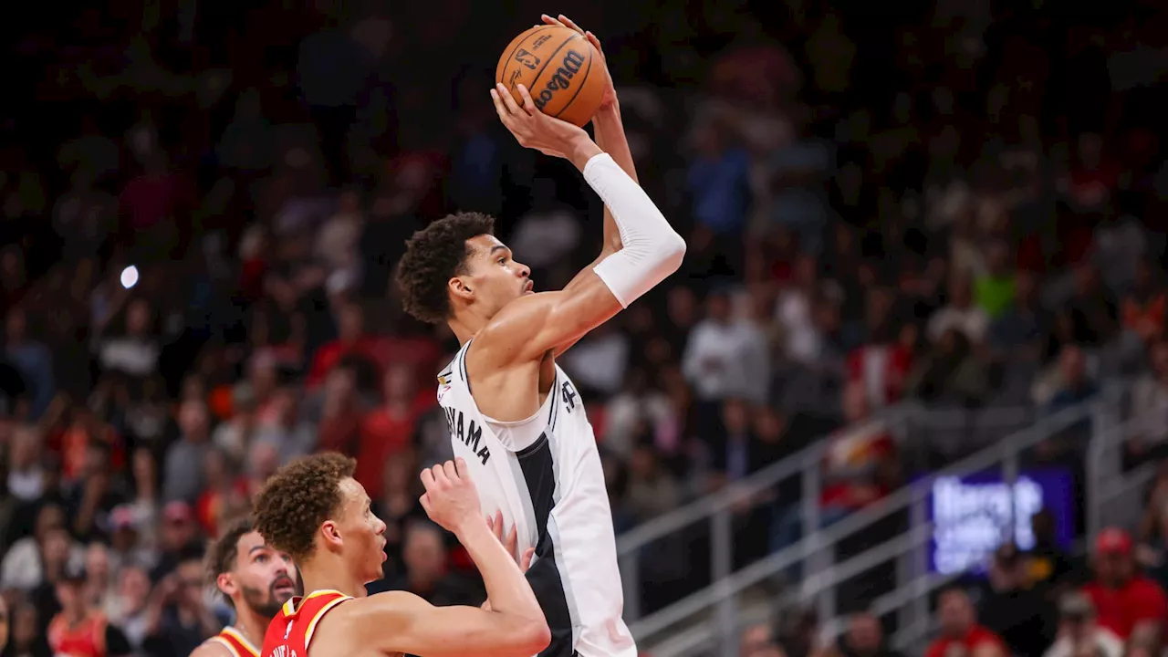 De'Aaron Fox illumine son arrivée à San Antonio avec une victoire éclatante aux Hawks