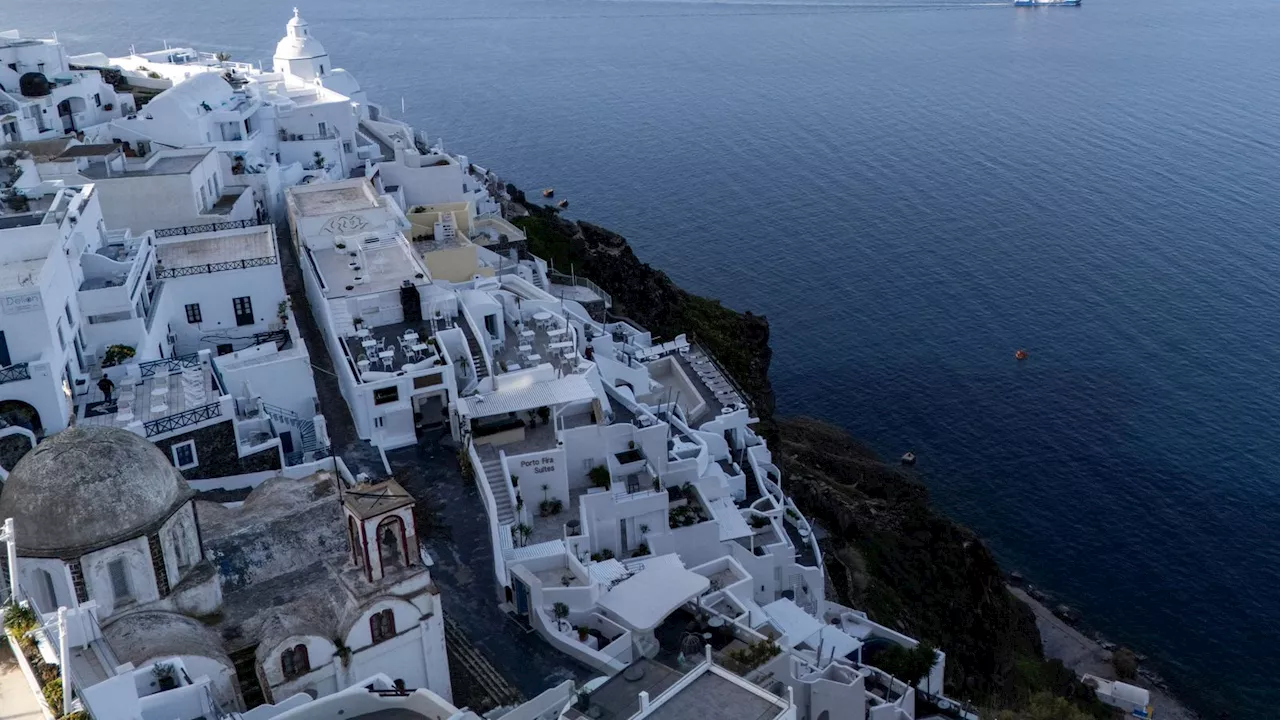 State of Emergency Declared on Santorini After Series of Earthquakes