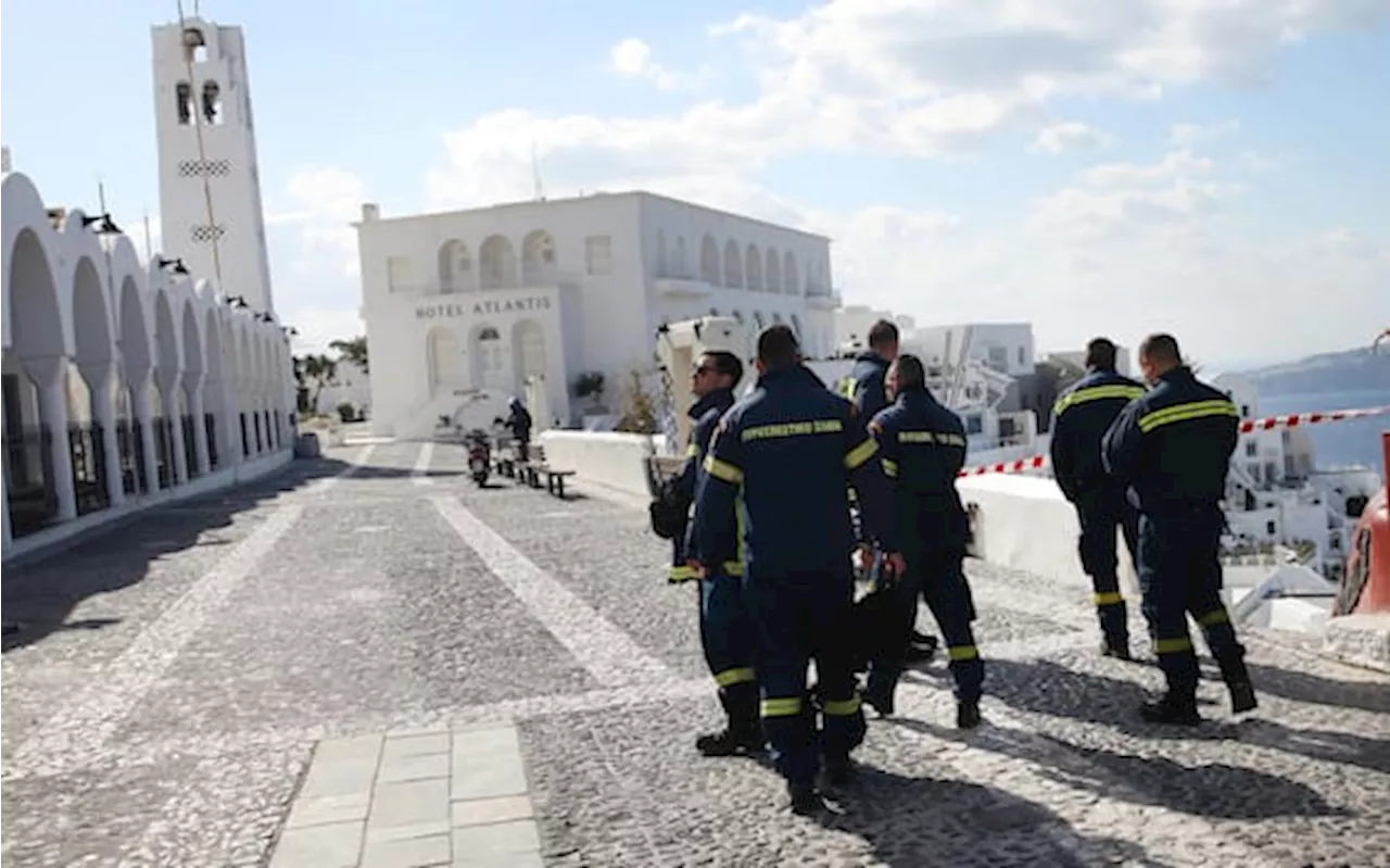 Stato di emergenza in Grecia a causa dell'attività sismica nelle Cicladi