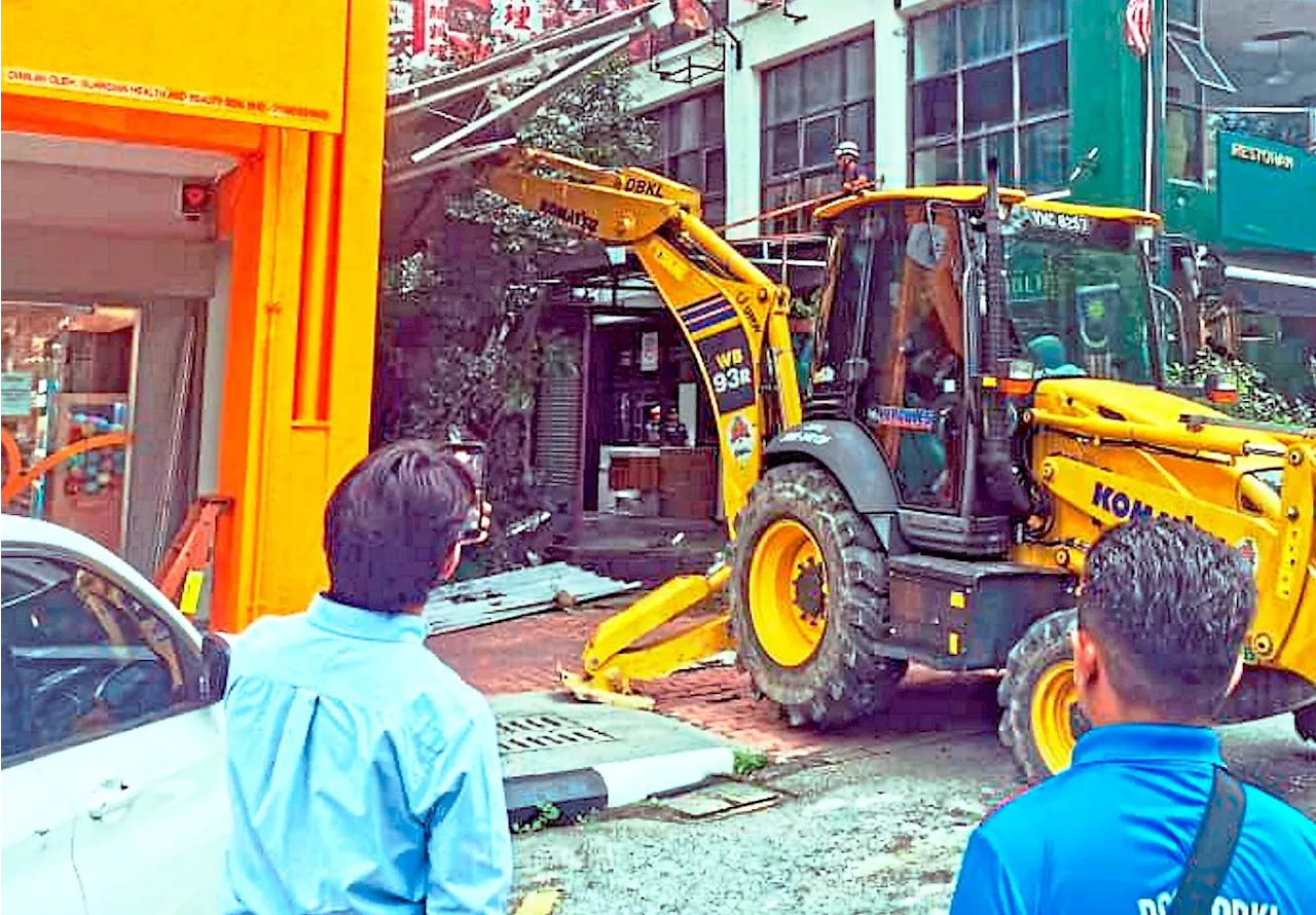 Bukit D’sara business owners decry demolition