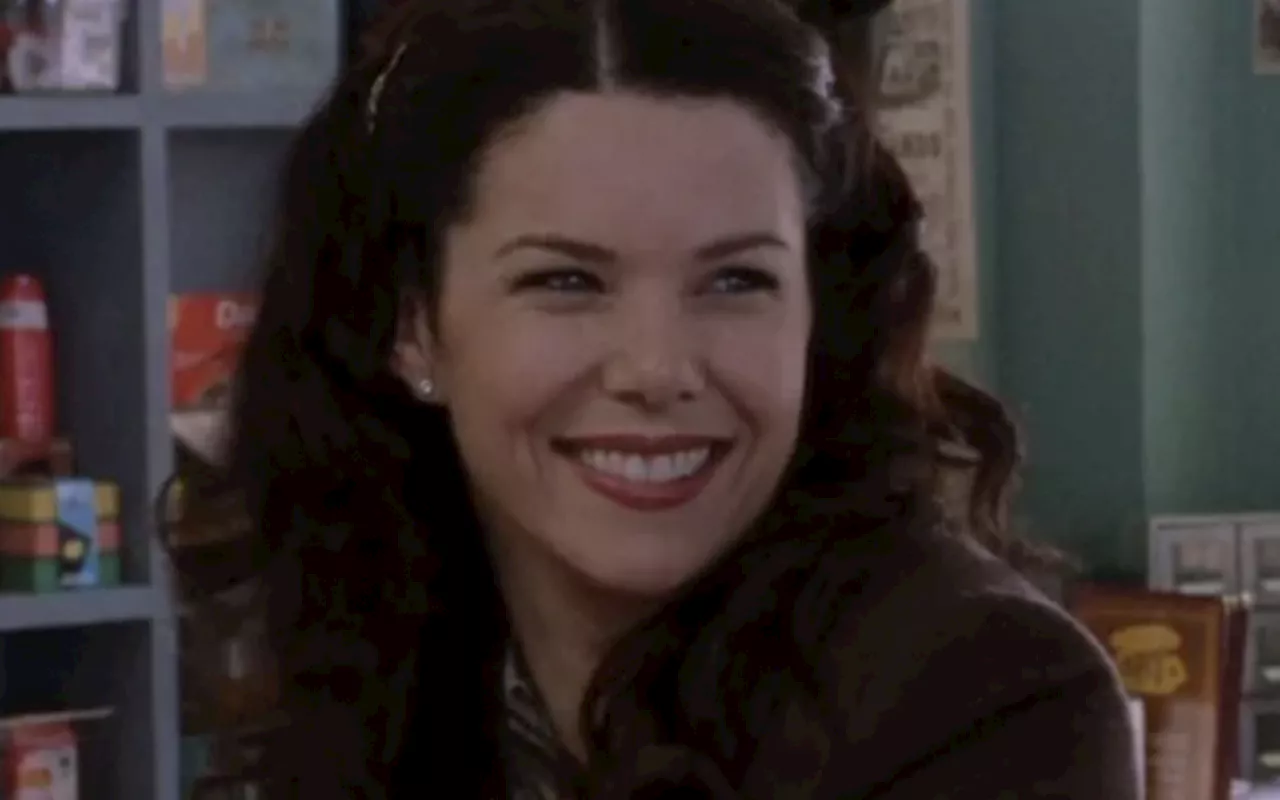 Channel Your Inner Lorelai Gilmore: A Guide to Her Timeless Style