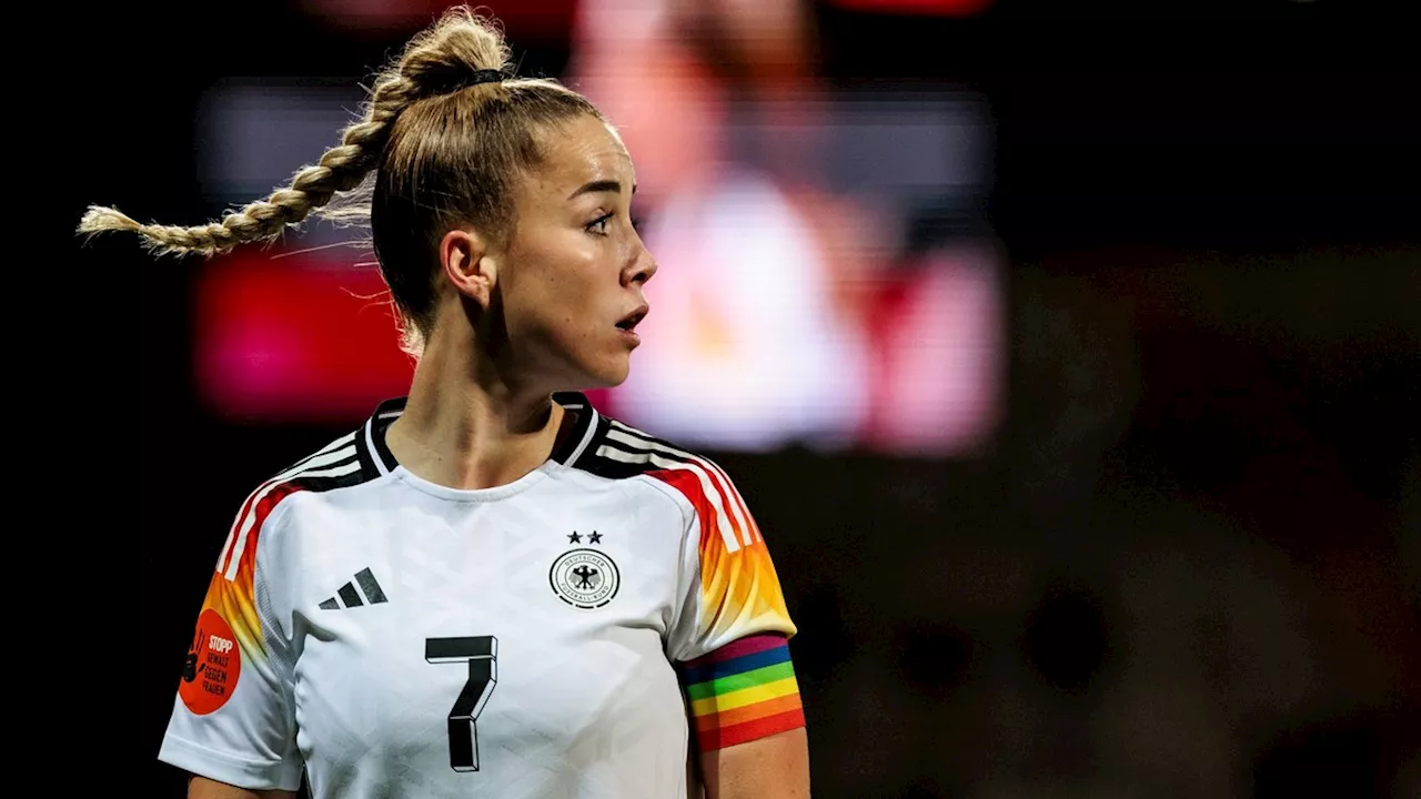 DFB-Frauen: Lea Schüller drückt Giulia Gwinn fiesen Cocktail-Spruch