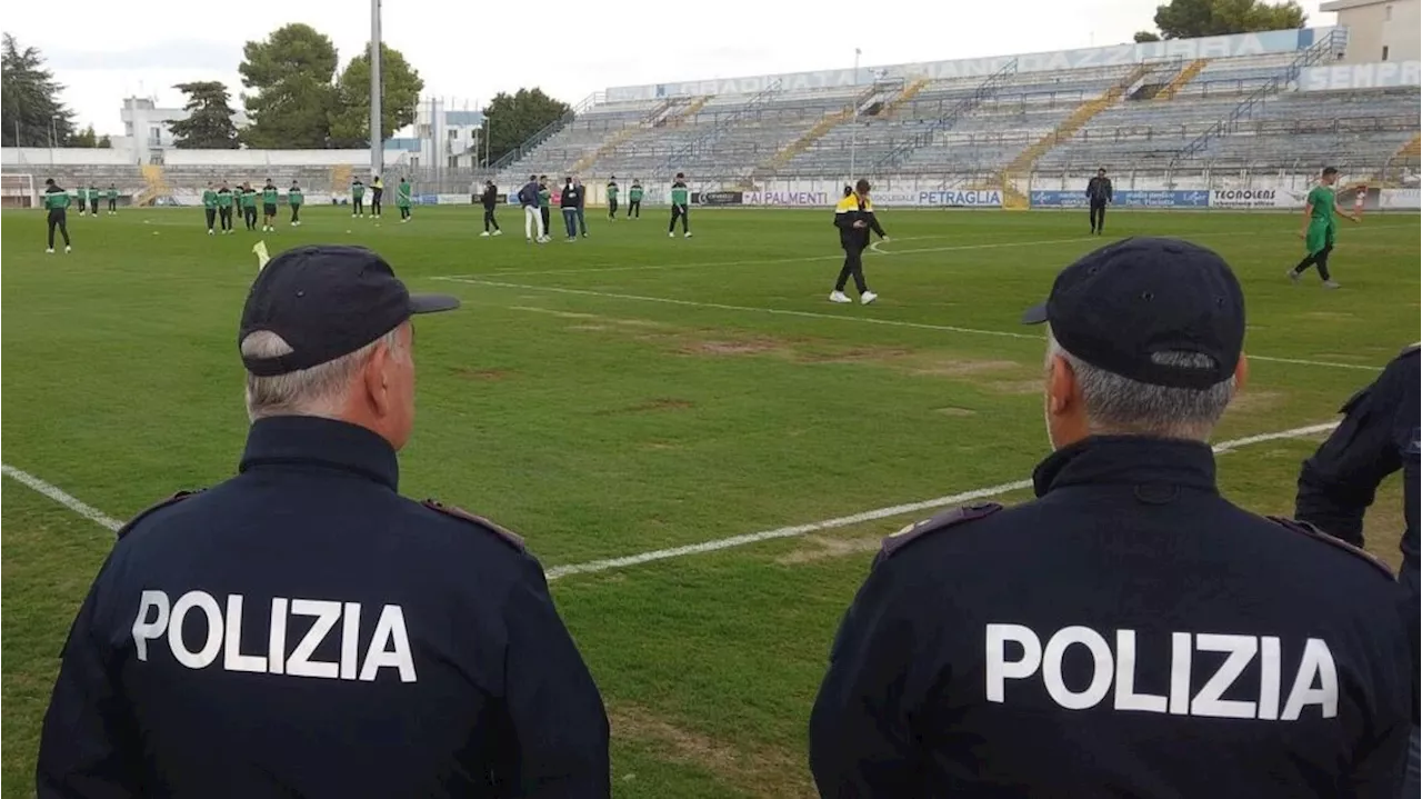 Roma: 16 Daspo 'fuori contesto' per violazione norme anti-fascismo