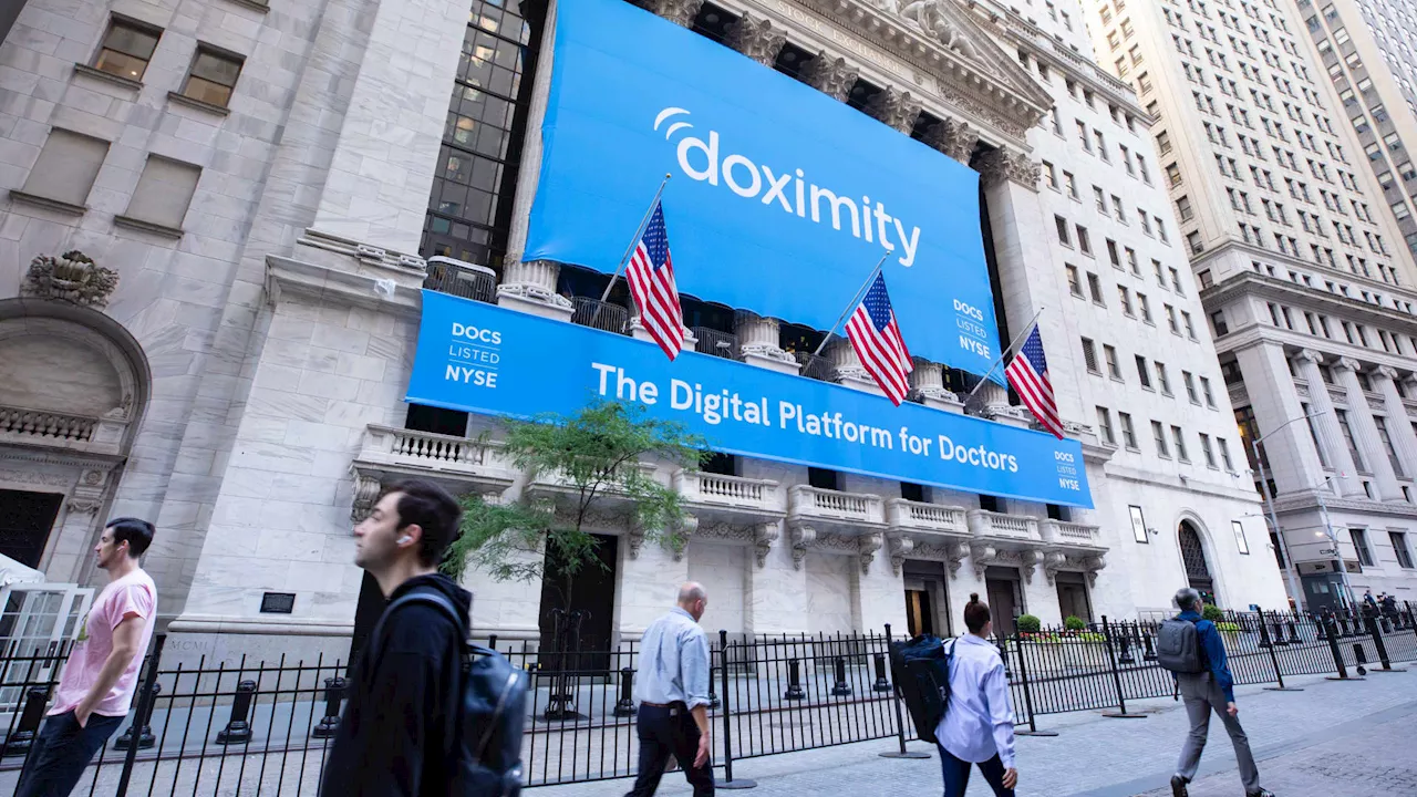 Doximity Surpasses Expectations, Raises Full-Year Revenue Guidance