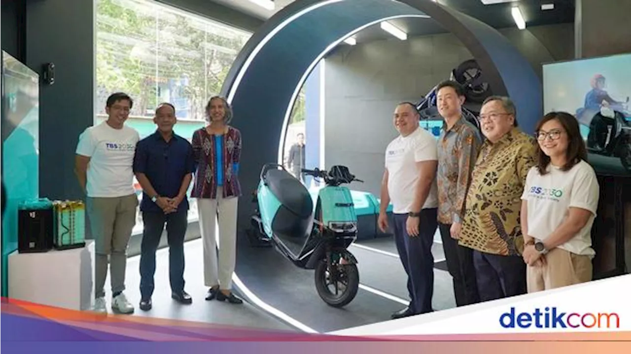 Bank DBS Indonesia, ADB dan ACFP Berikan Pendanaan US$15 Juta untuk Percepatan Penggunaan Sepeda Motor Listrik di Indonesia