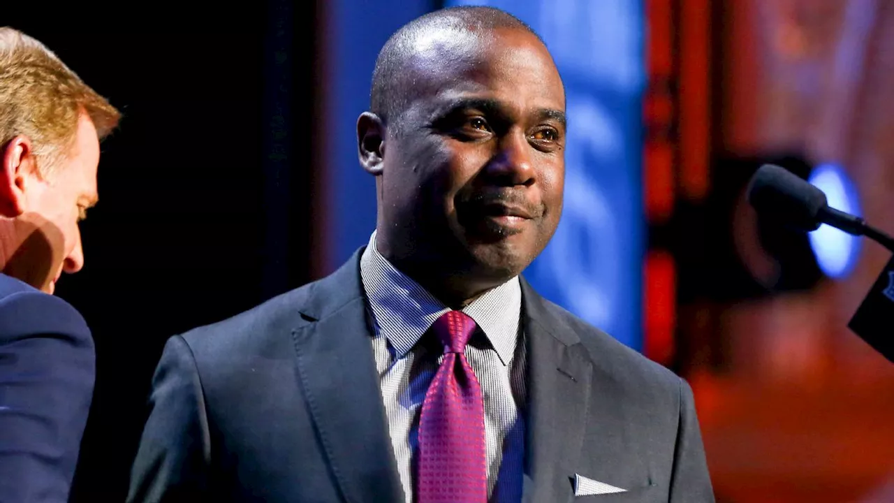 Marshall Faulk Joins Colorado Buffaloes as Running Backs Coach