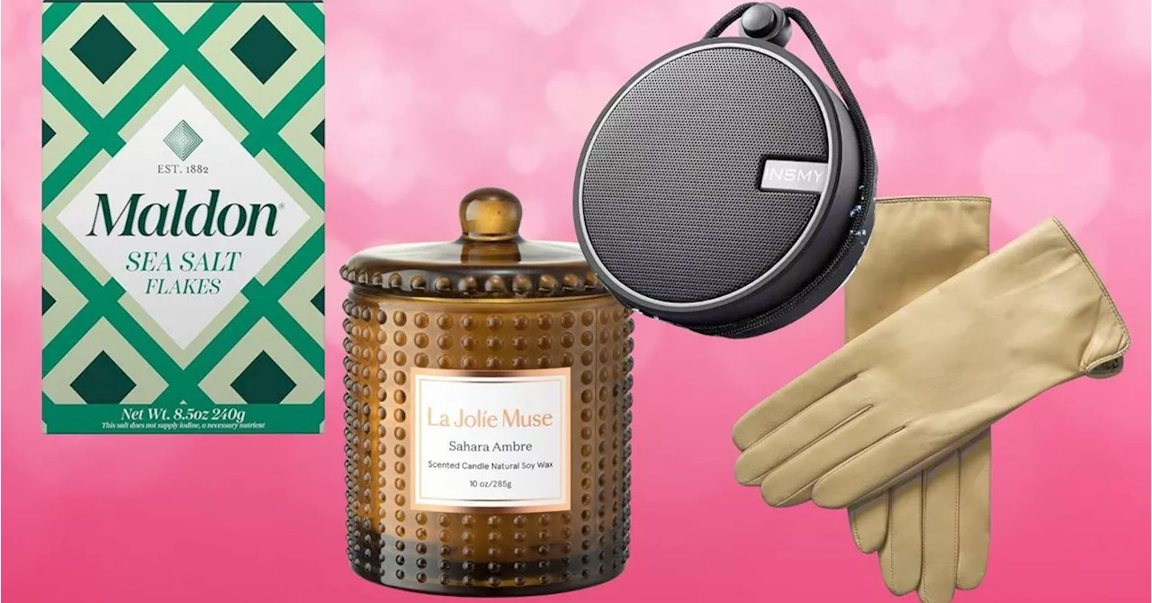 25 Amazon Valentine’s Day Gifts That Are Less Than $25 (And Very Nice)