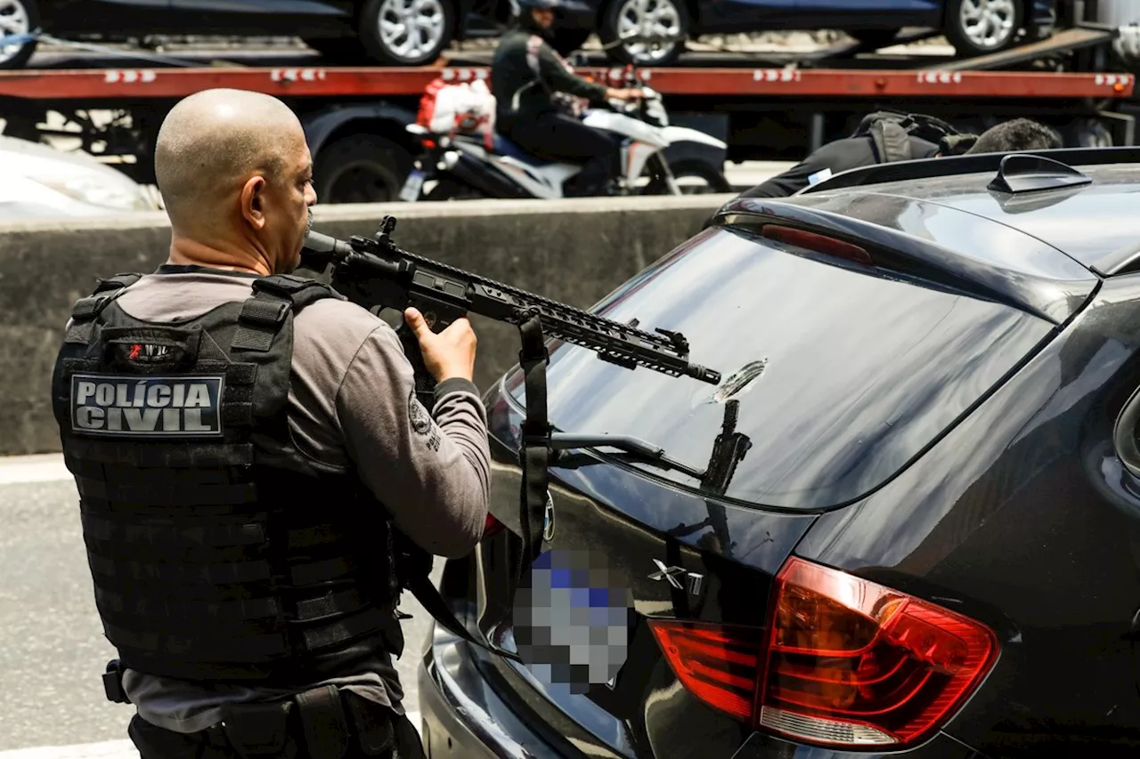 BMW blindada apreendida no Complexo da Maré era usada em roubos de alto valor