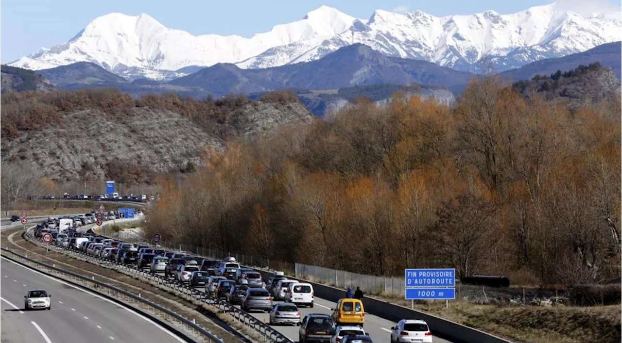 Embouteillages attendus dans les Alpes du Sud pour les vacances d'hiver