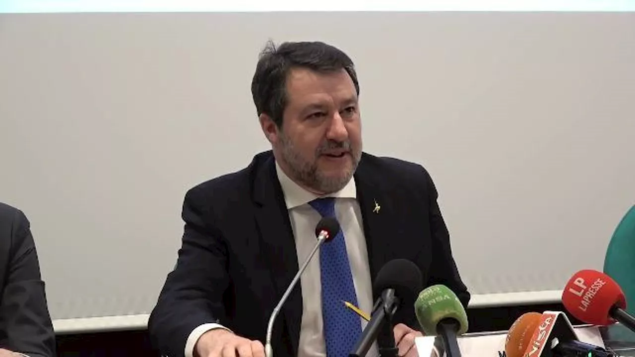 Chat FdI, Salvini: 'Epiteti sgradevoli ma non sono permaloso, sono frasi del passato'