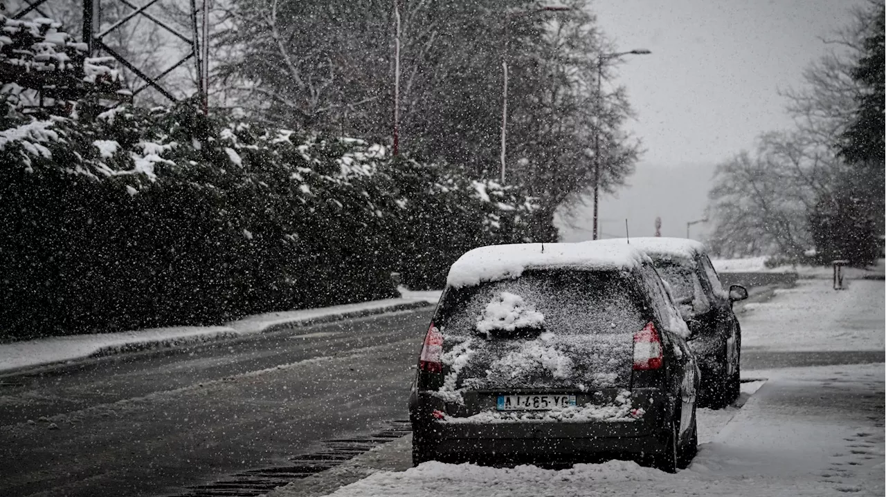 Météo-France prévoit de la neige ce week-end, quatre départements en vigilance orange