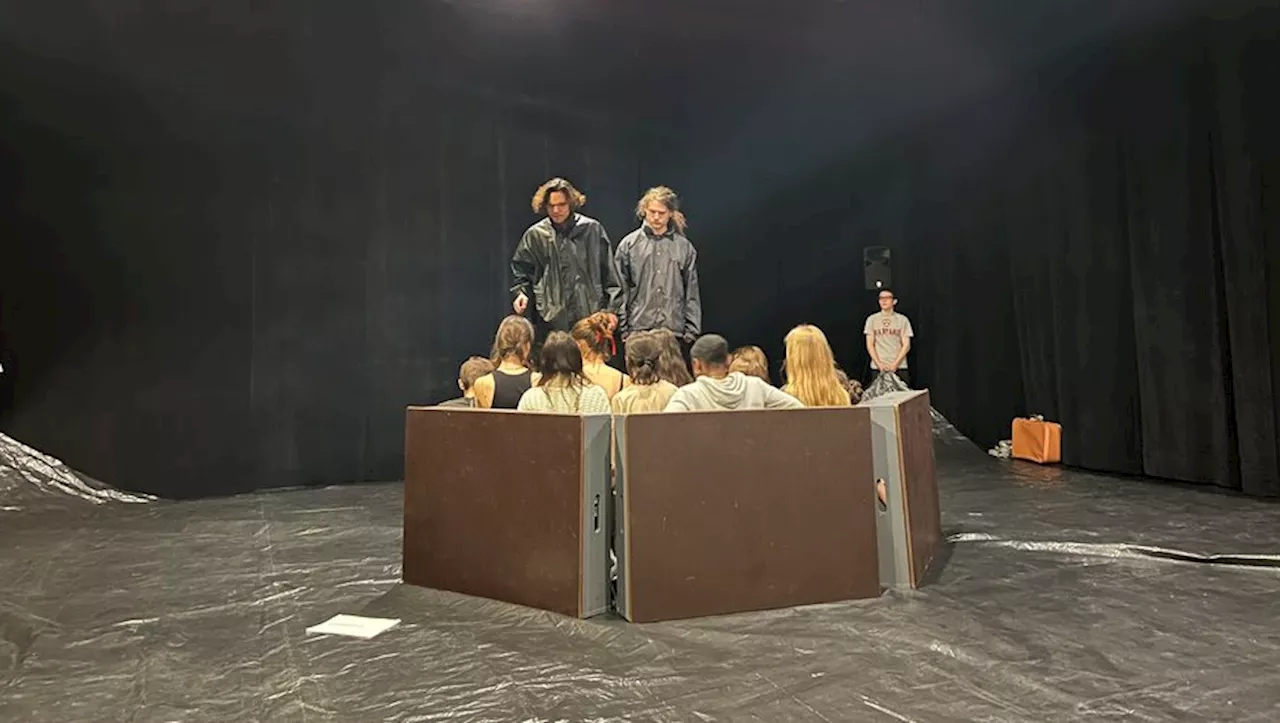 À Millau, les élèves du lycée Jean-Vigo donnent une voix à ceux qui n’en ont plus avec leur spectacle 'Kozenga