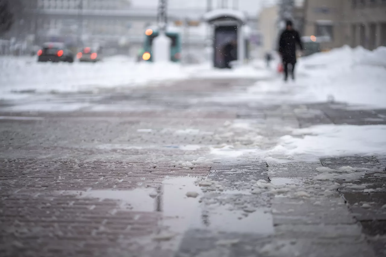 Wintry Mix to Bring Ice and Snow to Chicago This Weekend