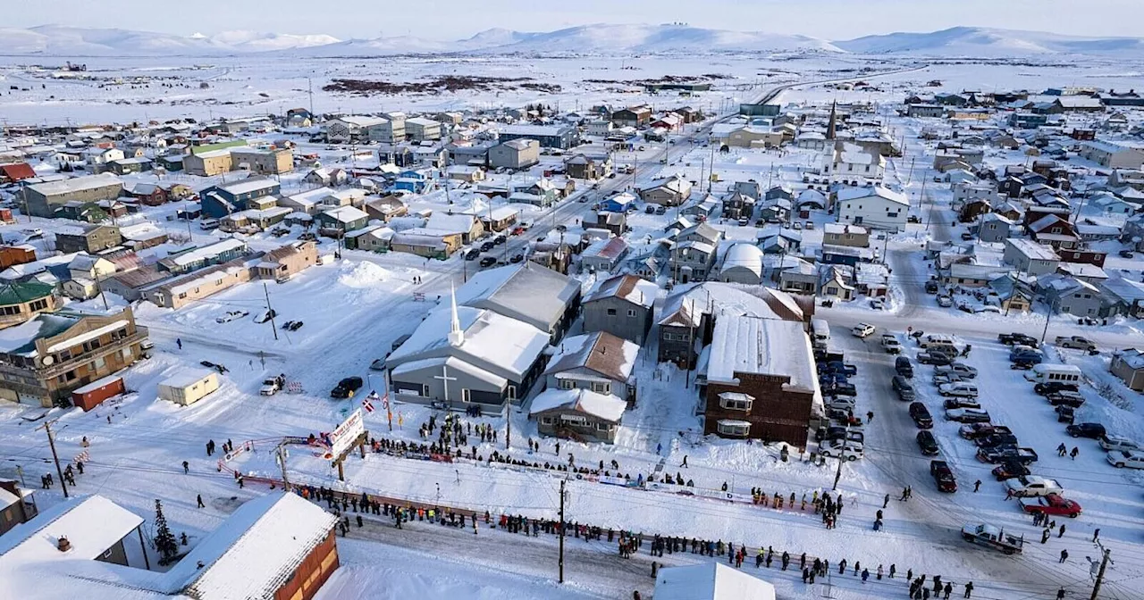 Flugzeug mit zehn Menschen an Bord in Alaska verschwunden