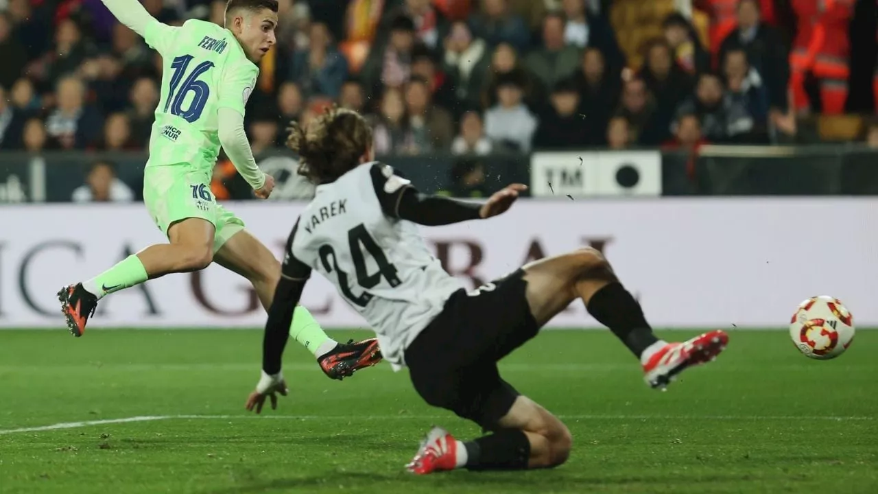 Barcelona se impuso al Valencia en la Copa del Rey y avanza a semifinales