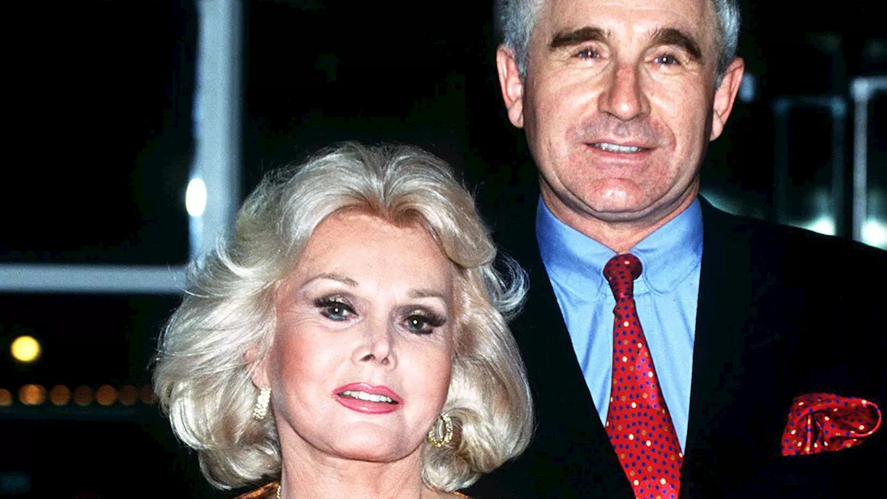 Frédéric von Anhalt besucht Grab seiner Frau Zsa Zsa Gabor