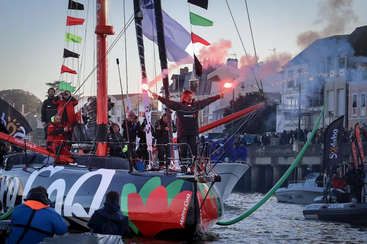 Yannick Bestaven Retourne à La Rochelle Après un Vendée Globe Difficile