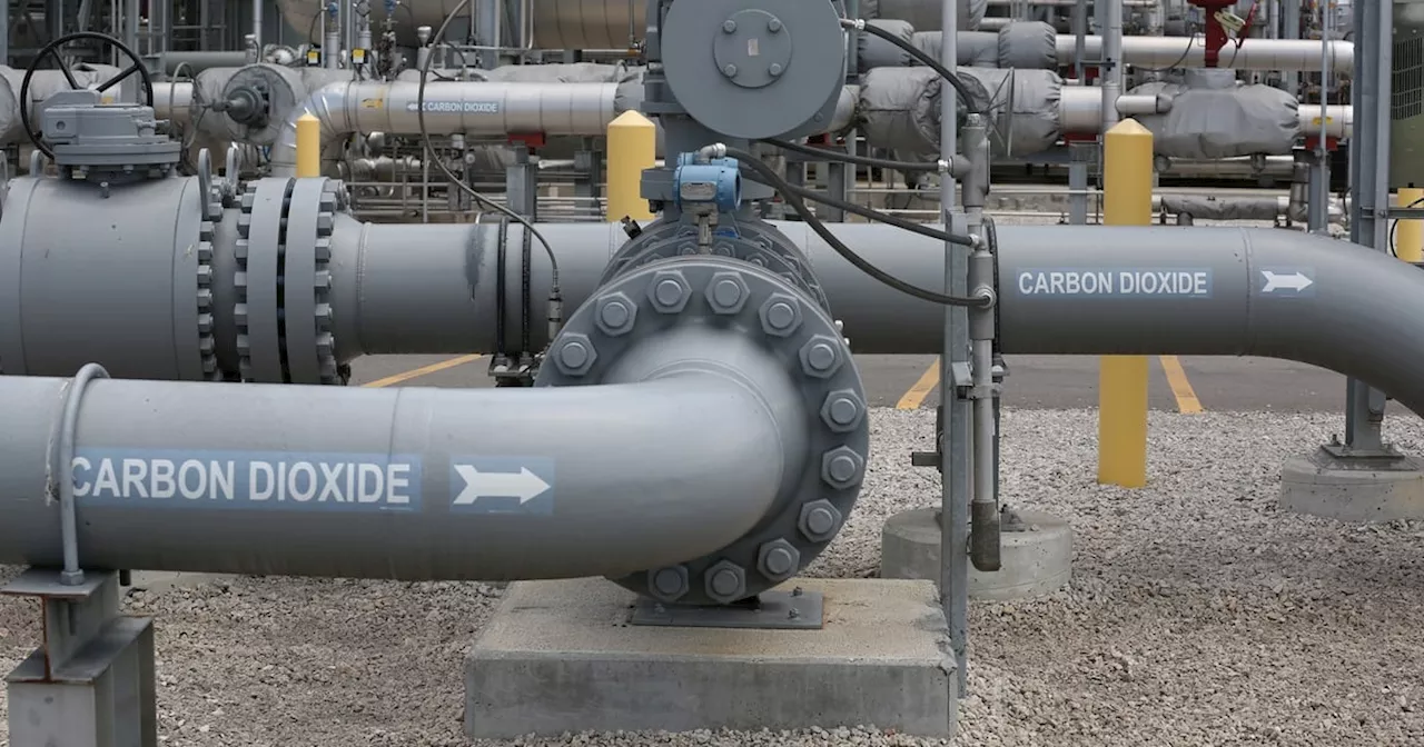 Texas Oil Companies Push for State Control of Carbon Capture Permits