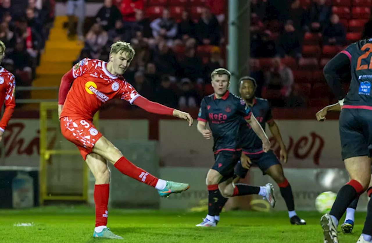 Boyd and Oduebko start as they mean to go on as Shelbourne win President's Cup