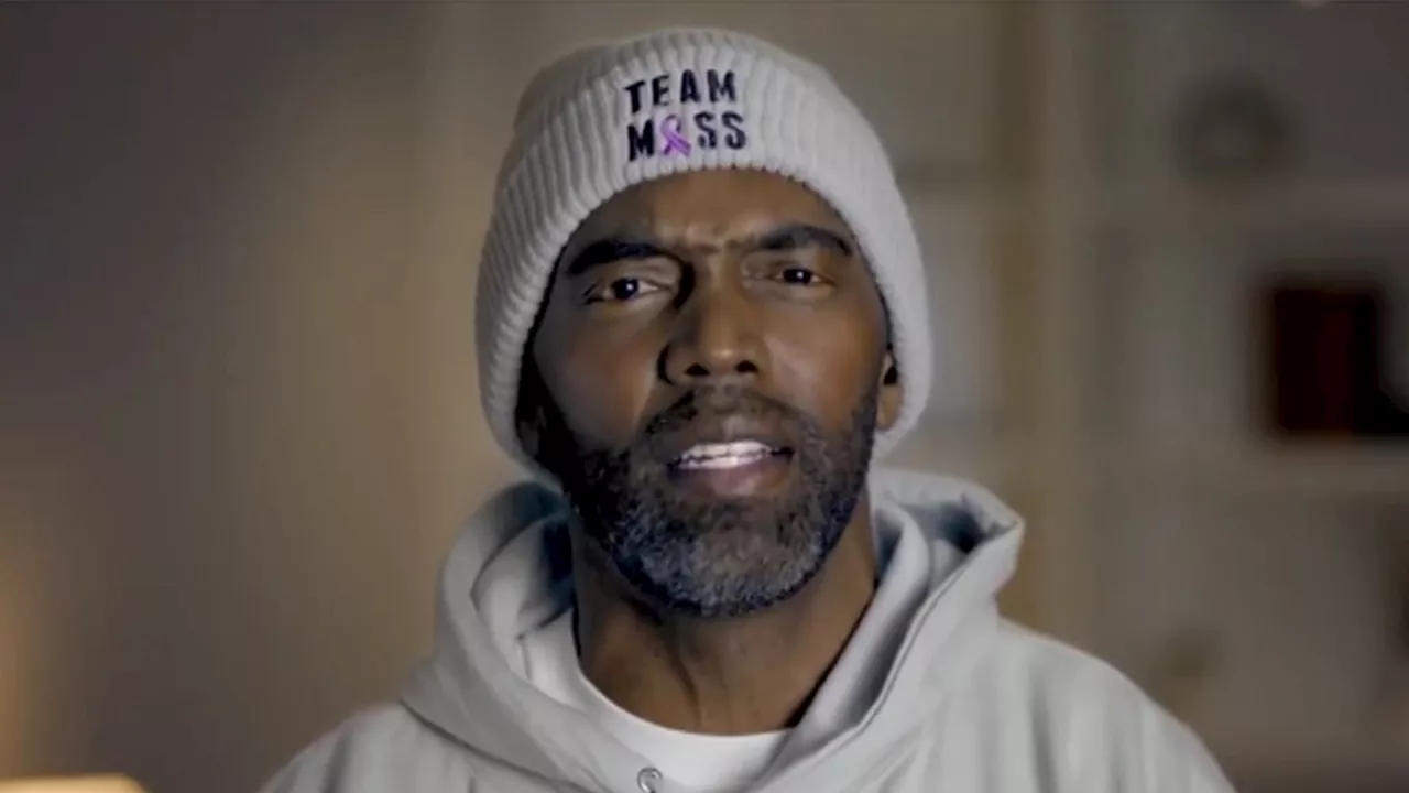 Randy Moss Makes Surprise Appearance at NFL Honors, Thanks Fans for Support During Cancer Battle