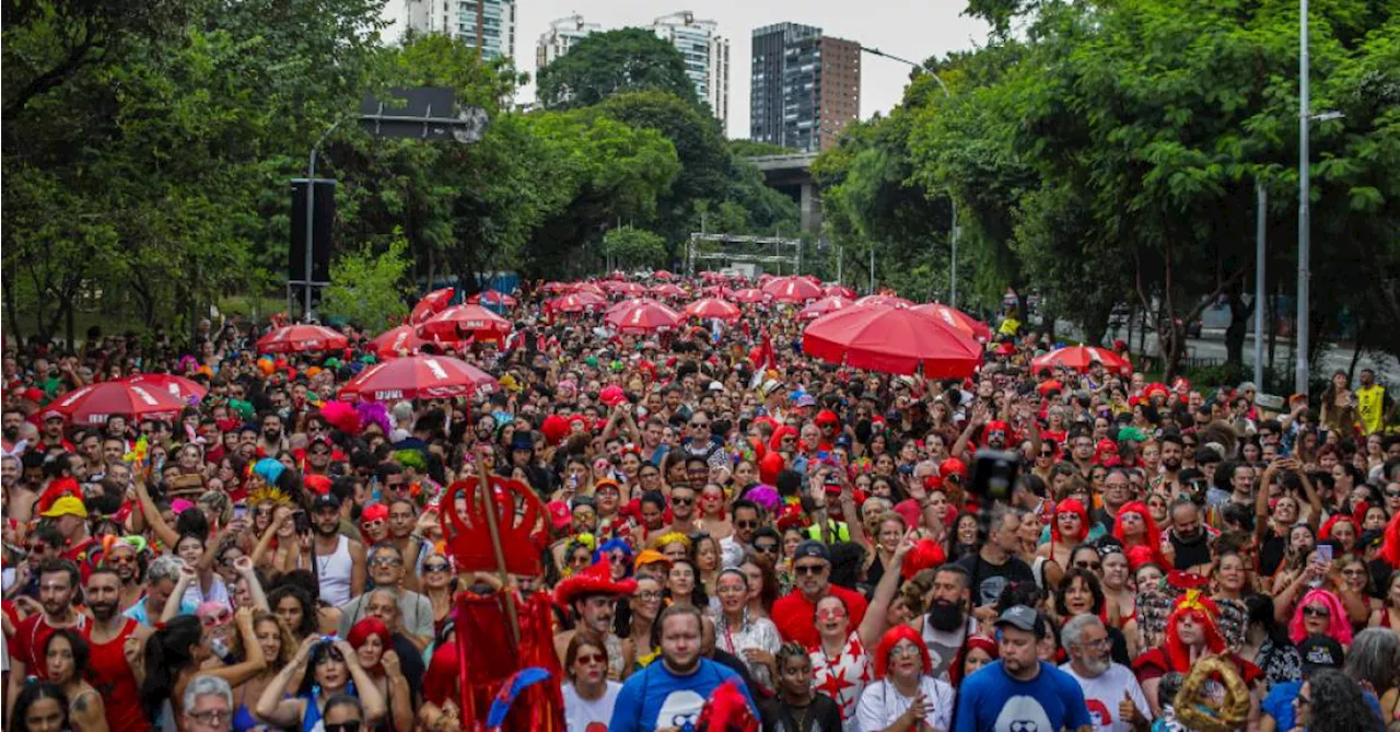 A Folia Começa: Carnaval de Rua em São Paulo e Rio de Janeiro