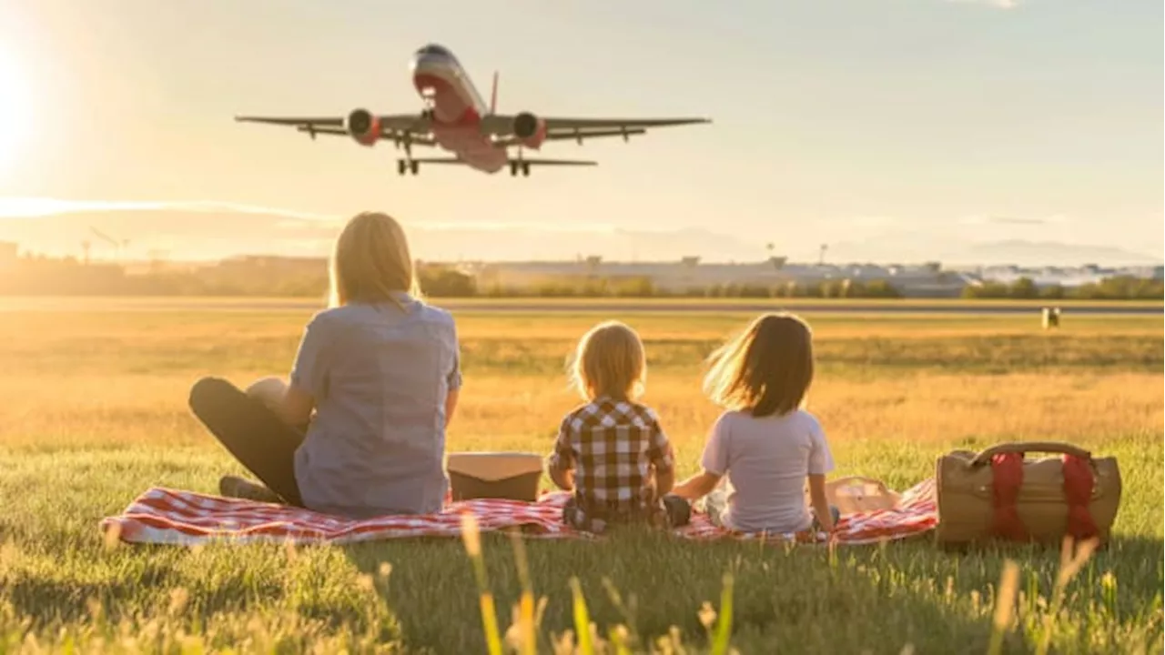 Share your story: Do you have memories of watching planes take off, land at JAX?