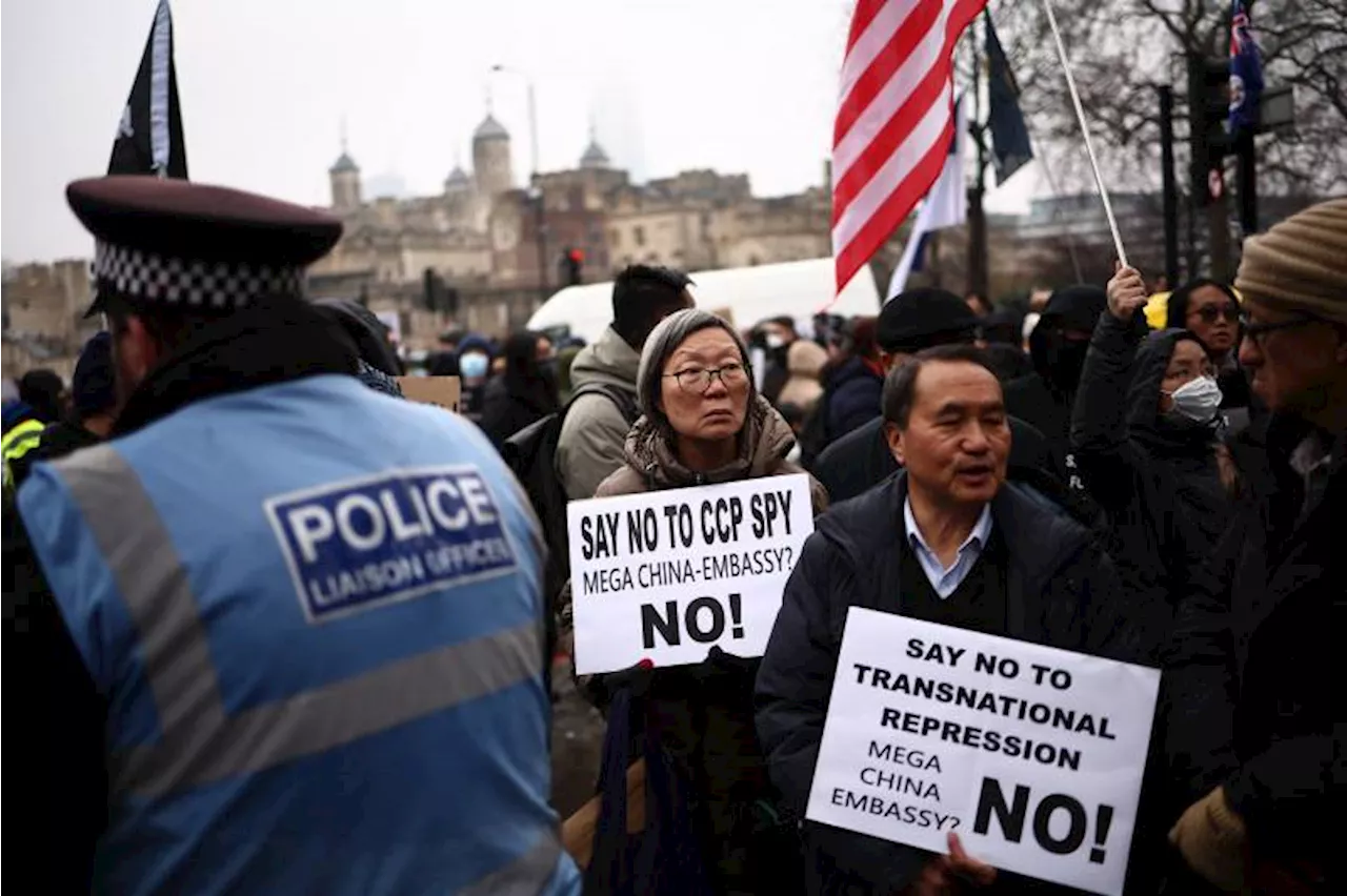 Hundreds protest in London against Beijing 'mega embassy'