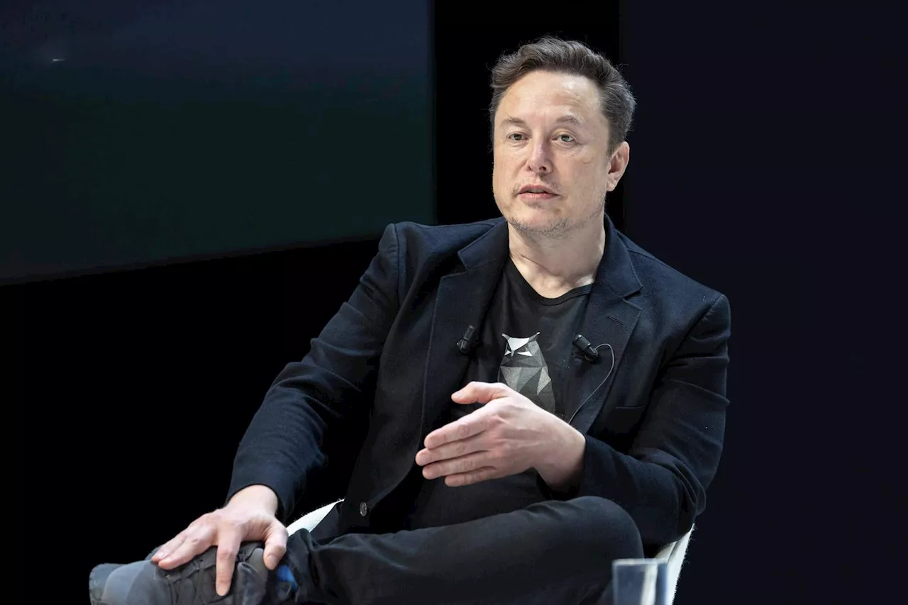 Elon Musk smentisce di aver offerto per TikTok