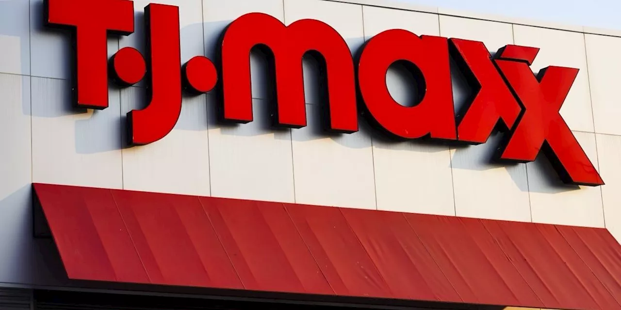 T.J. Maxx and Marshalls Customers Are Fed Up With Unruly Shoppers and Long Checkout Lines