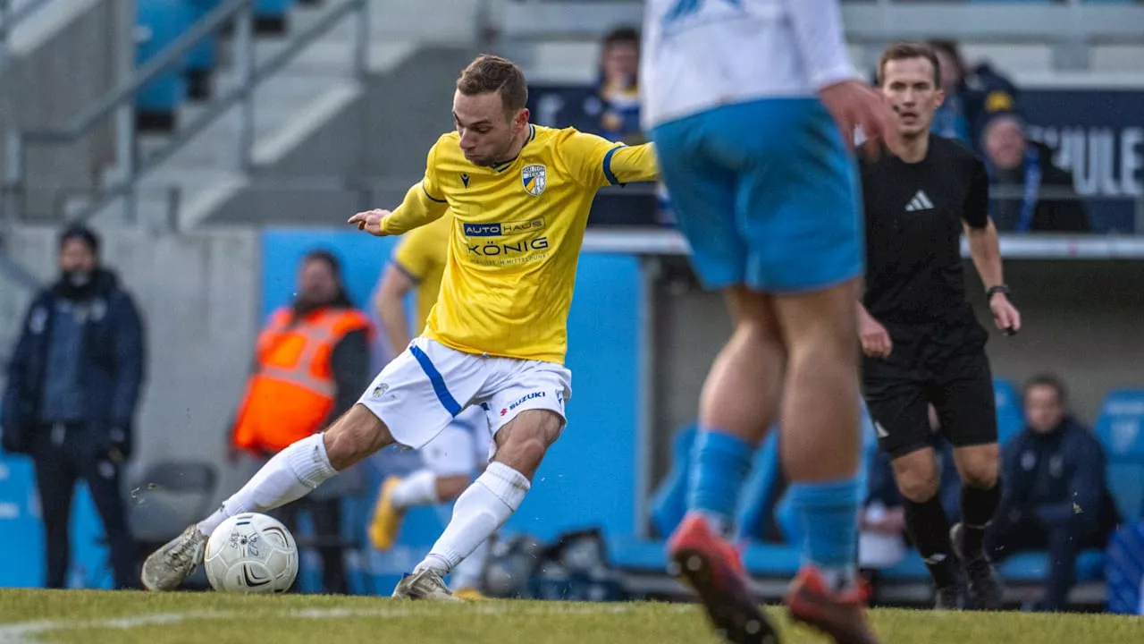 Carl Zeiss Jena: Sieg nach fast 20 Jahren! Seidemann schießt Jena zum Dreier beim CFC