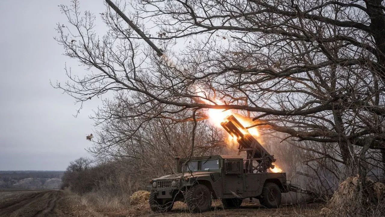 Rússia afirma capturar cidade estratégica de Toretsk na Ucrânia, mas Ucrânia nega