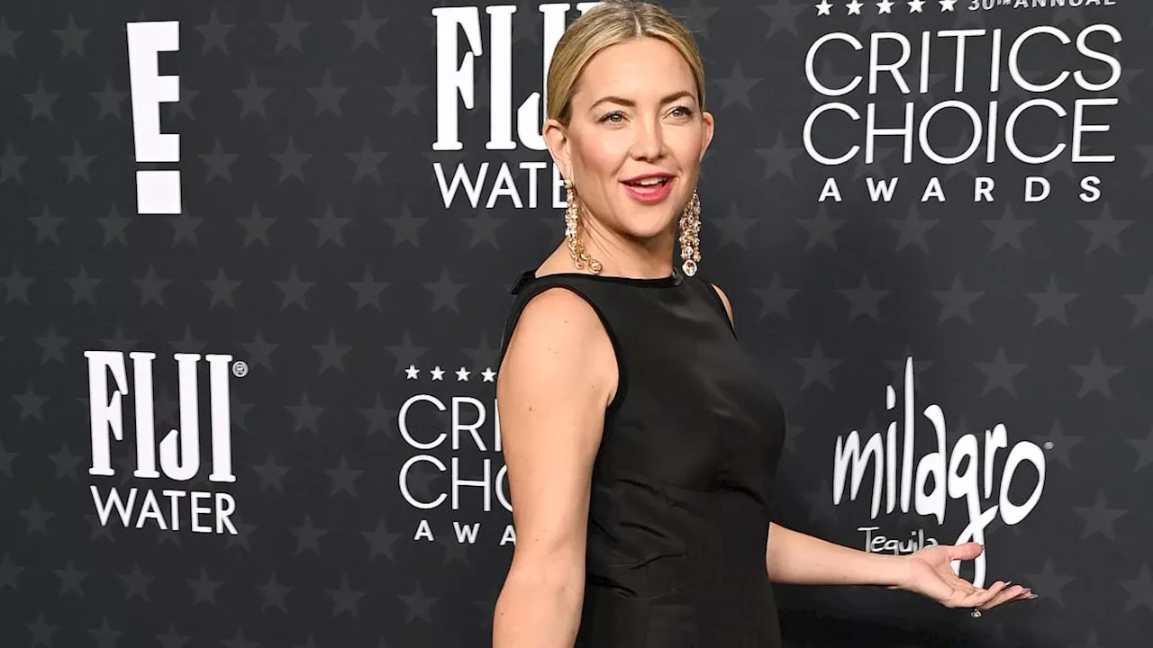 Kate Hudson Stuns at Critics Choice Awards, Chelsea Handler Pays Tribute to Wildfire Victims