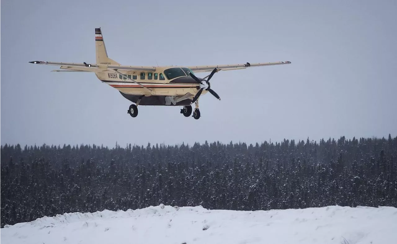 Sin sobrevivientes en avión que se estrelló en Alaska, confirman autoridades; localizan restos en el hielo marino