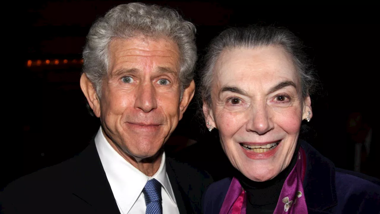 Tony Roberts, Broadway Star Known for Woody Allen Films, Dies at 85