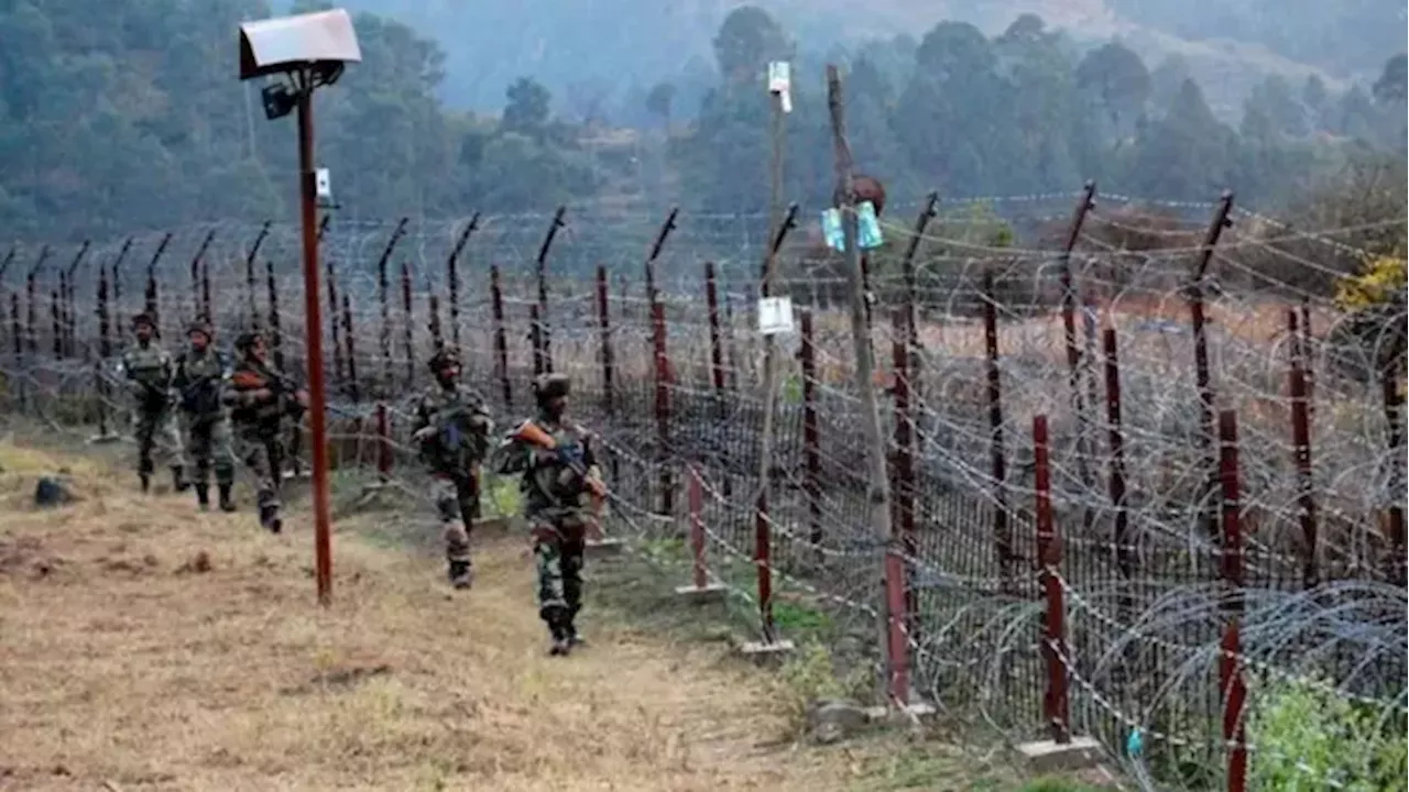 राजौरी पर नियंत्रण रेखा पर पाकिस्तानी सैनिकों ने भारतीय जवानों पर फायरिंग की