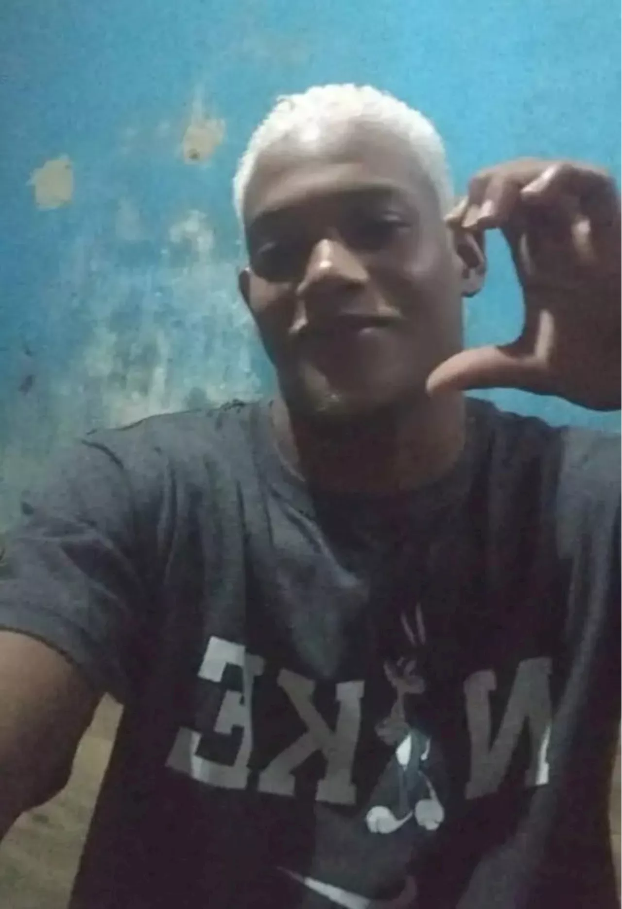 Jovem morre em confronto com a polícia no Morro do Boa Vista, em Niterói, e família protesta