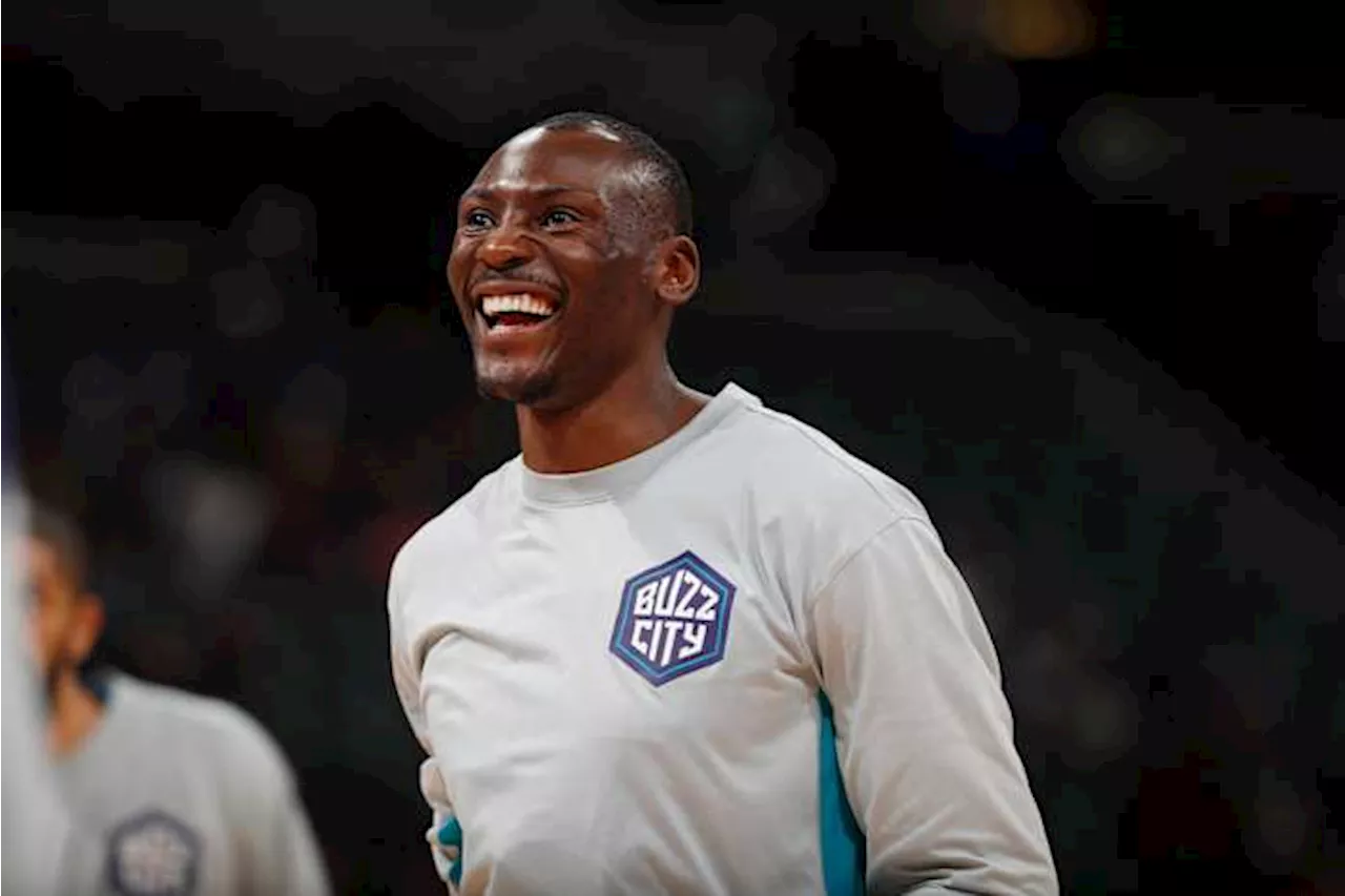 San Antonio Spurs sign center Bismack Biyombo to 10-day contract