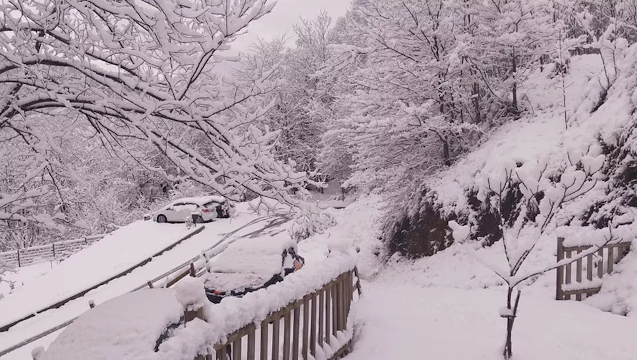 La neige envahit l'Ariège, un spectacle féerique mais dangereux