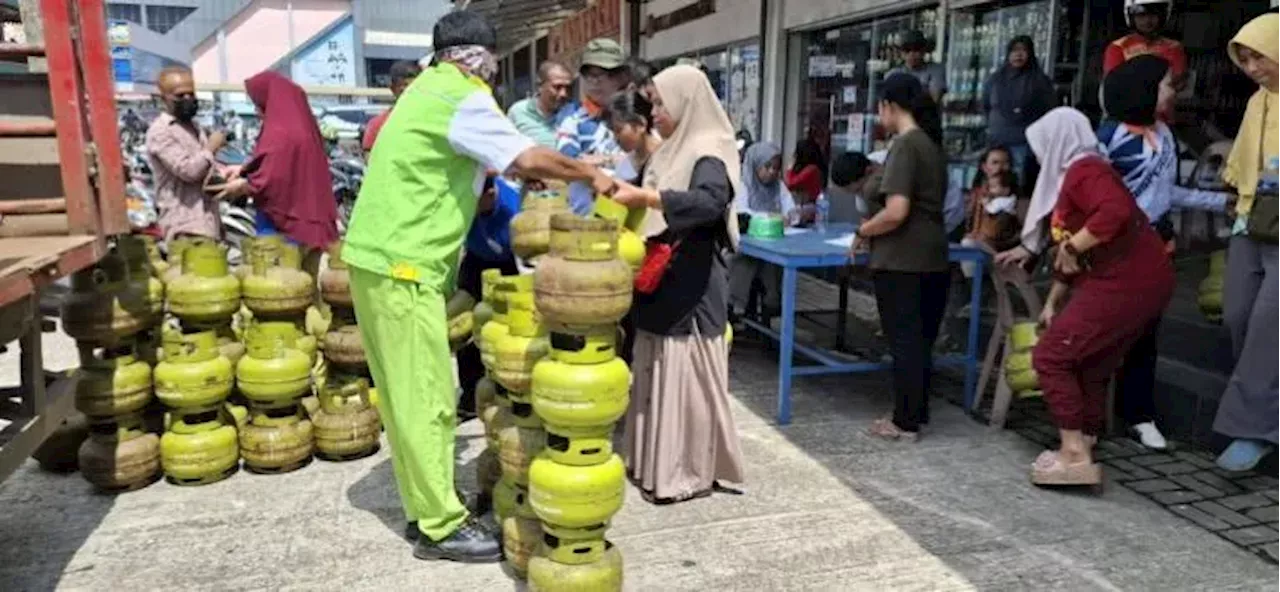 Polemik Distribusi LPG 3 Kg: Pemerintah Didukung Lakukan Kajian Mendalam