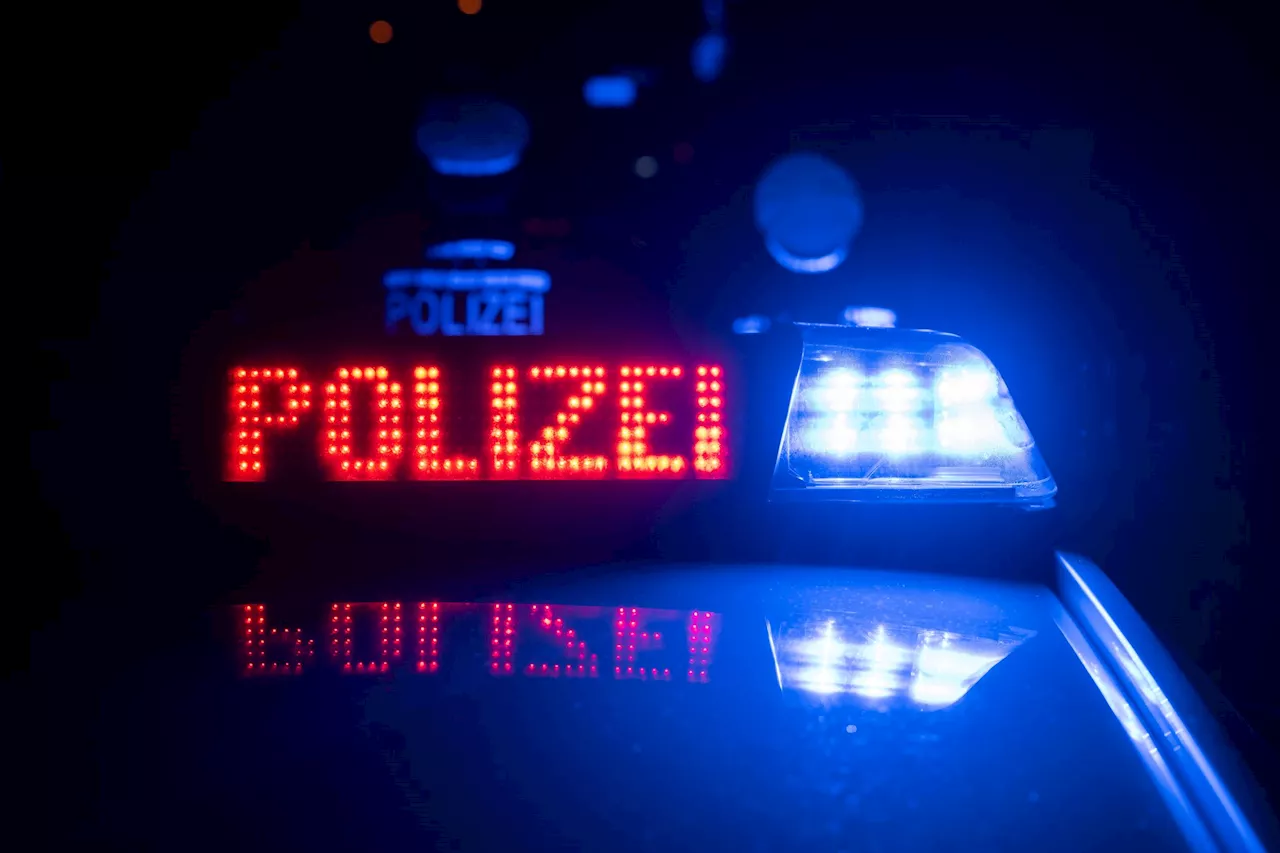 Polizeibeamte bei Streitigkeiten und aggressiven Angriffen verletzt