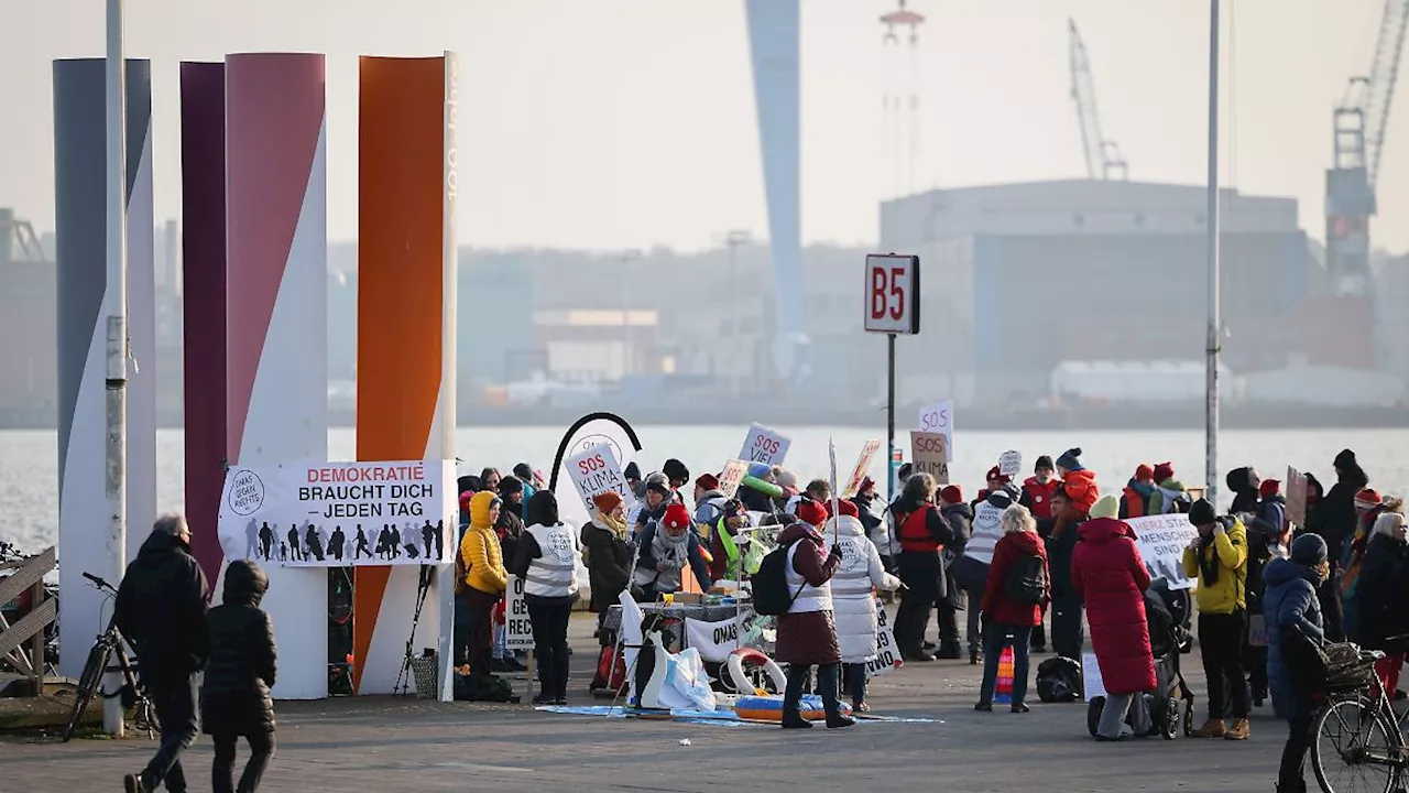 Hamburg & Schleswig-Holstein: Demonstrationen für Demokratie und Vielfalt im Norden